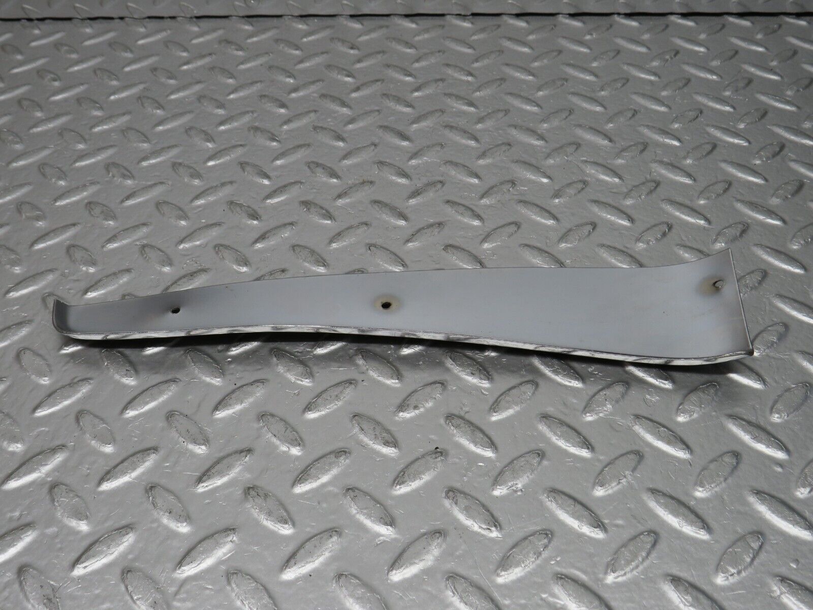 0737 Mercedes-Benz C107 350SLC Coupe Door Chrome Cover Right Side