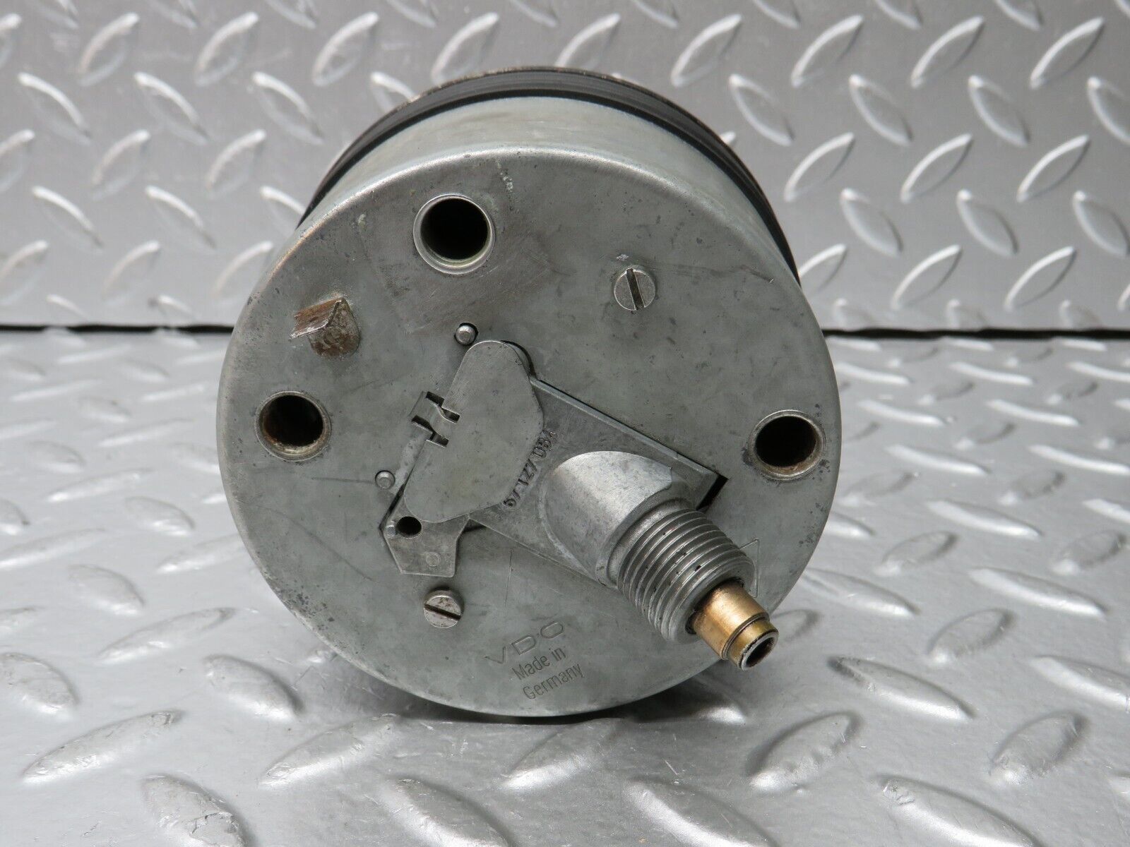 30122 Porsche 924 Instrument Cluster Speedometer VDO