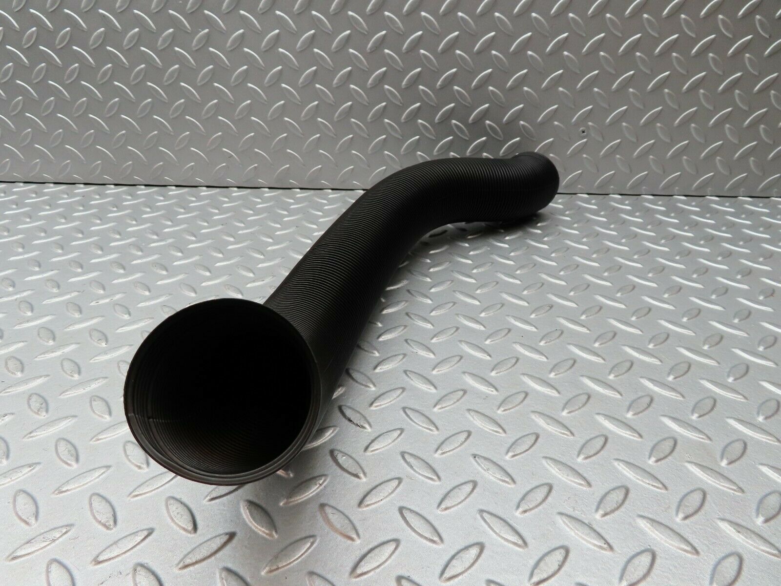 4287 Mercedes-Benz W123 230E Heater Pipe Air Pipe