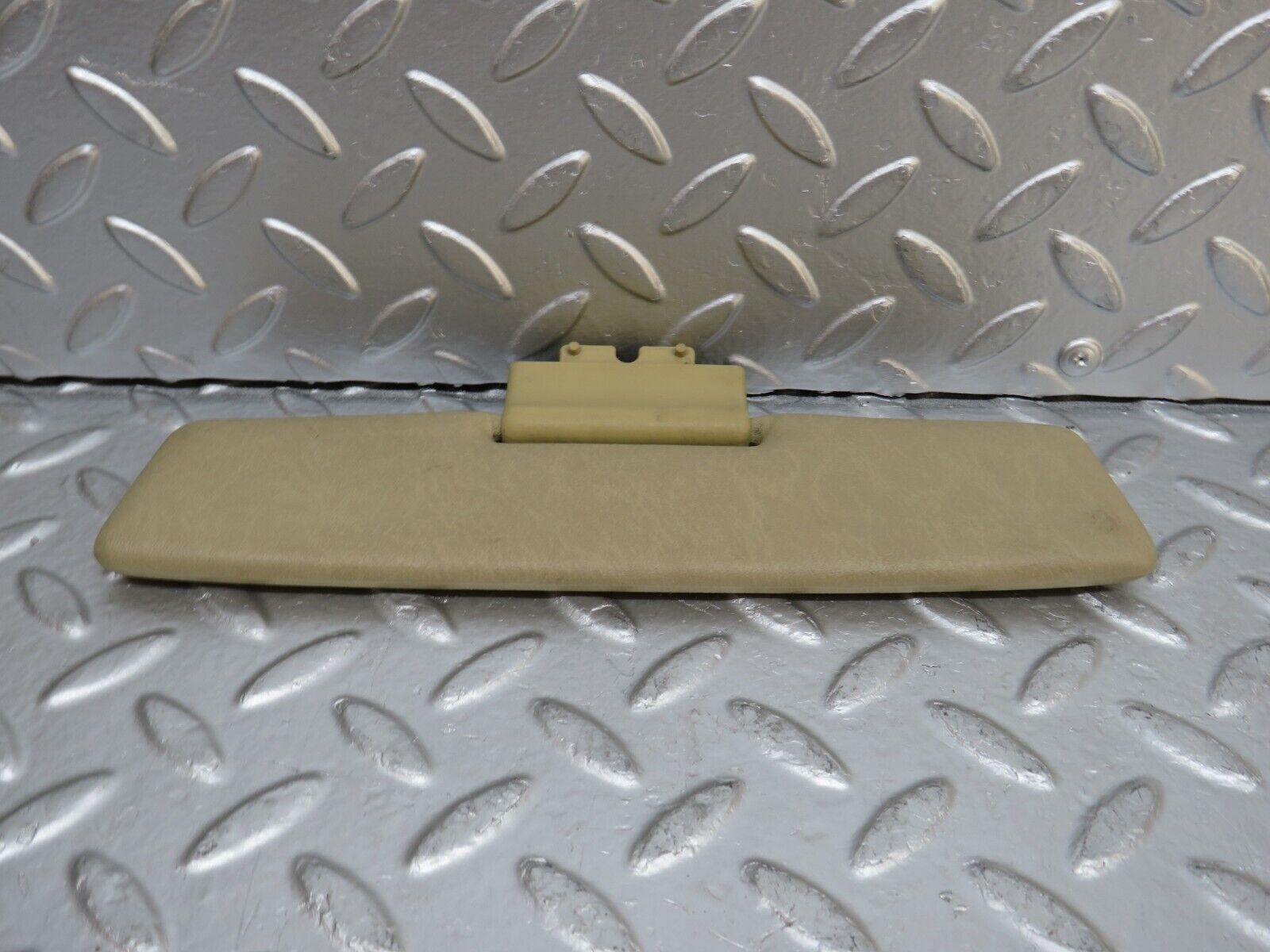 29317 Mercedes-Benz W124 230E Sun Visor Middle Beige