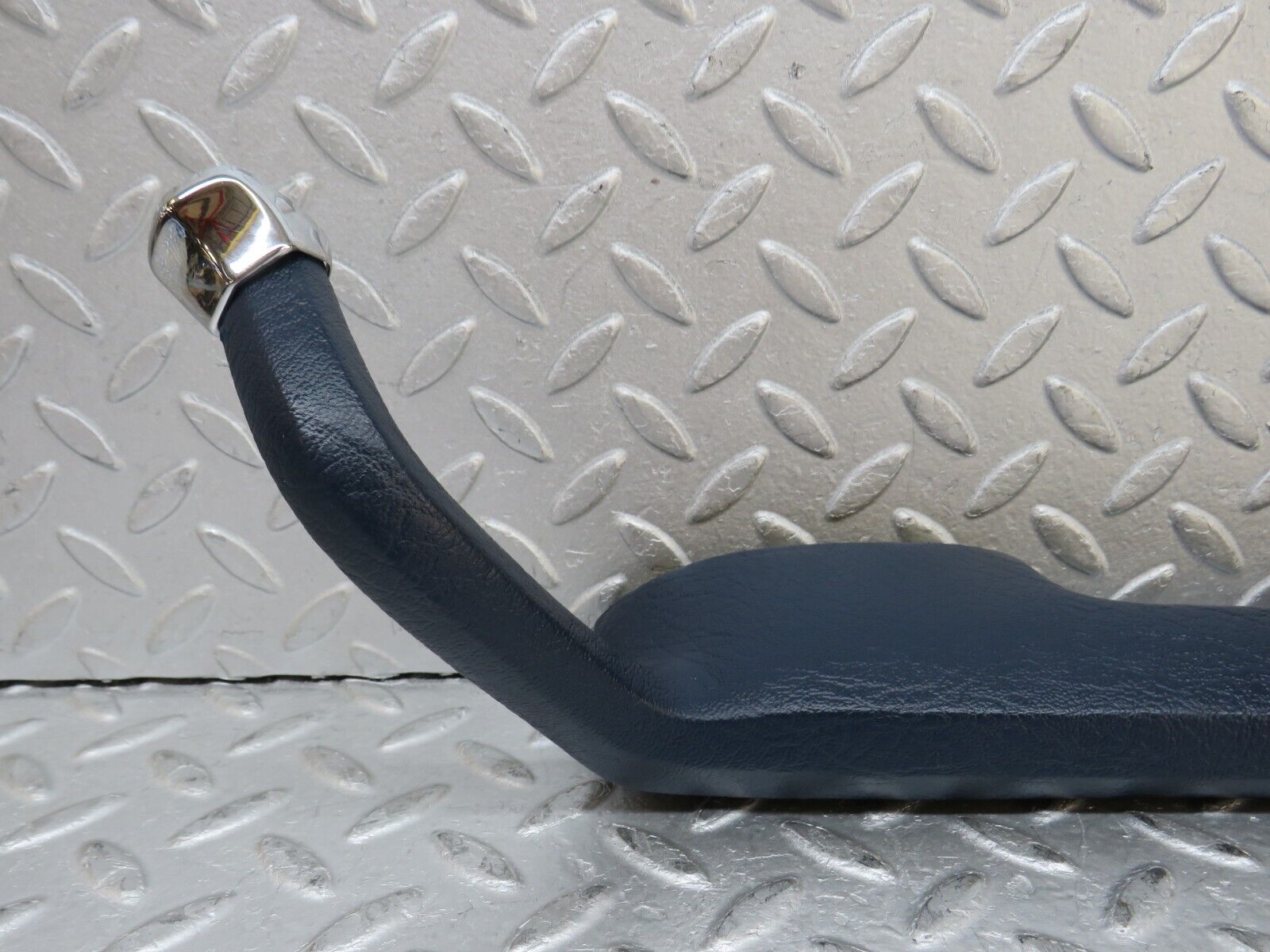 37303 Mercedes-Benz W109 300SEL Interior Door Handle Rear Right Blue