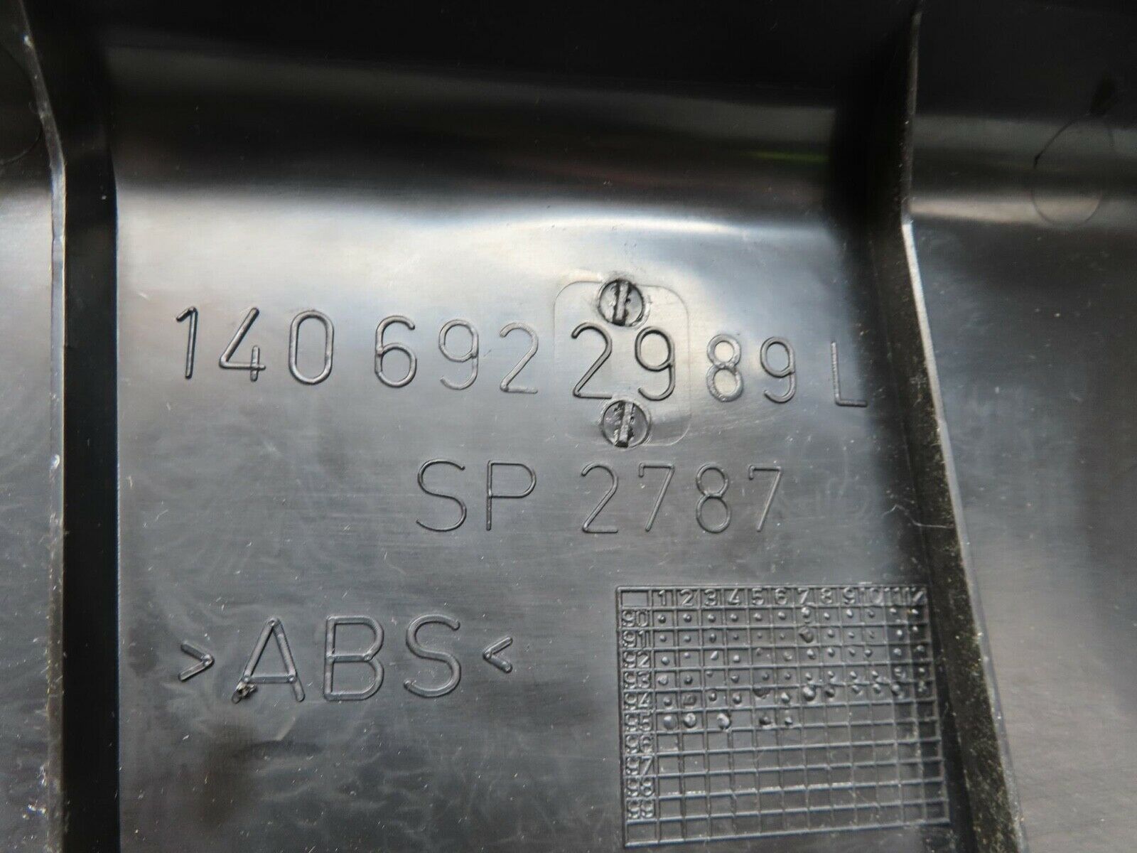 14901 Mercedes-Benz W140 S320 B Pillar Cover Left Side 1406922989