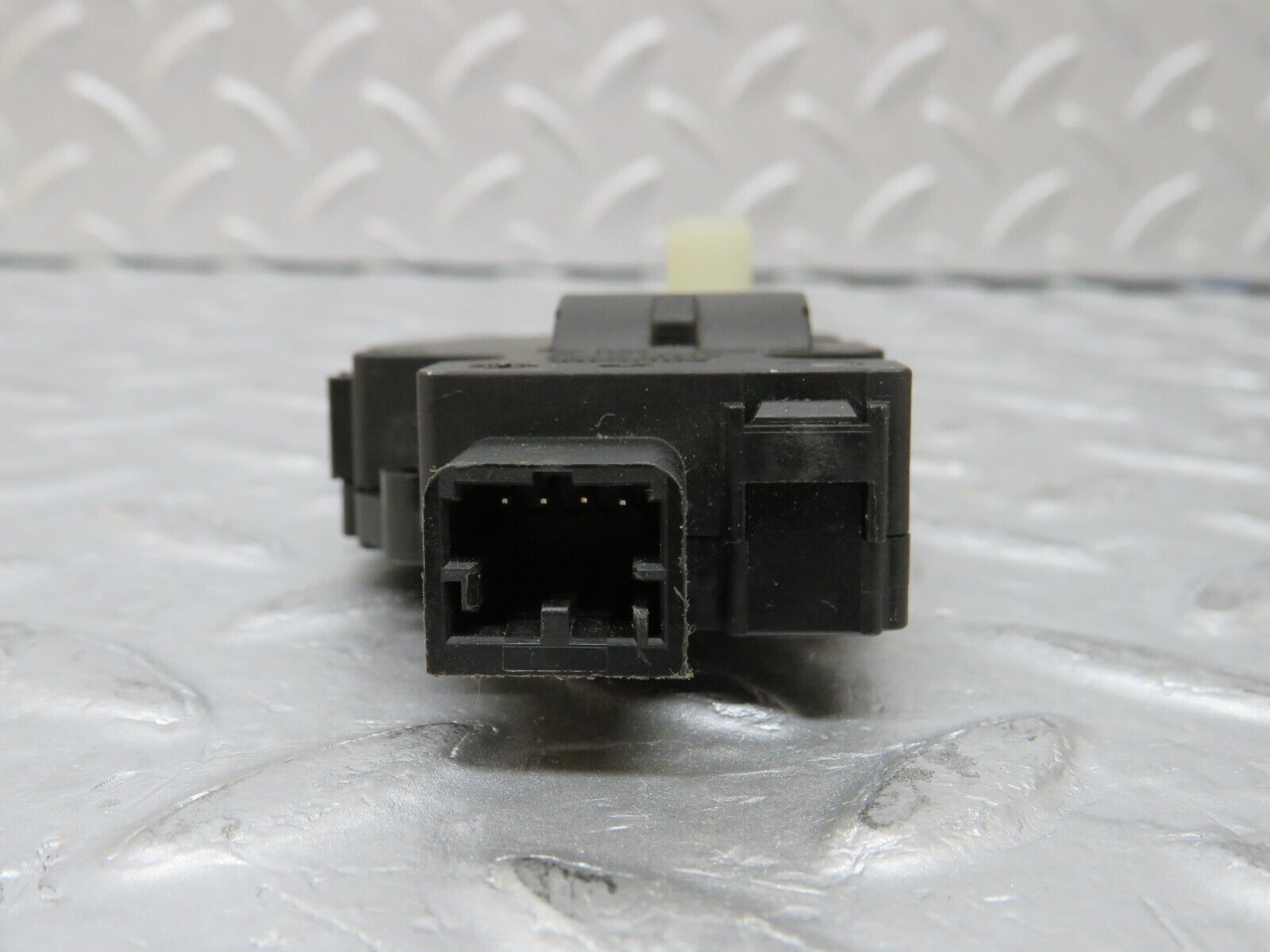 35272 Mercedes-Benz W221 Heater Actuator Motor 2x