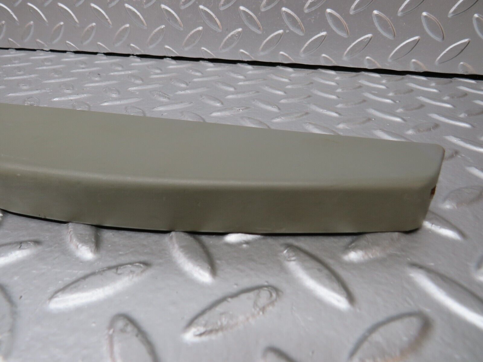 31266 Mercedes-Benz S124 220TE Wagon Rear Right Seat Hinge Cover 1246840637