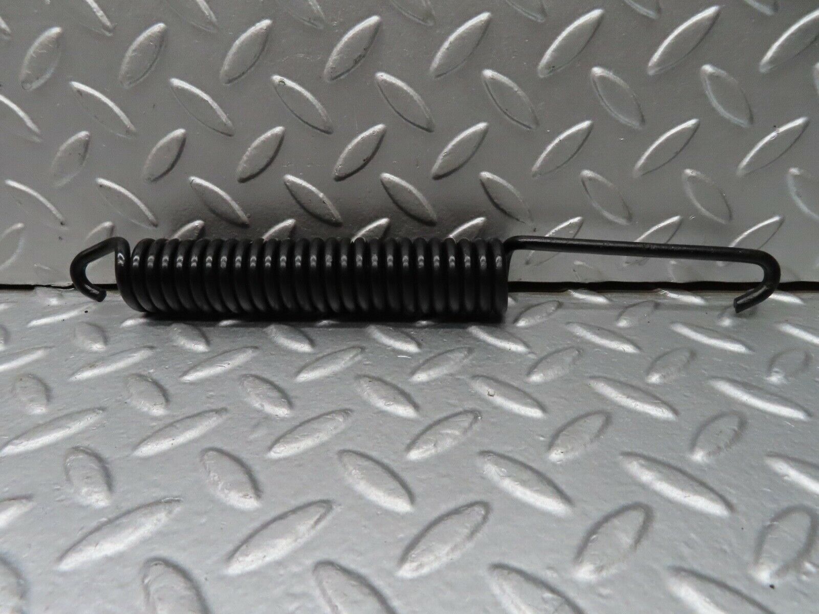 18200 Mercedes-Benz W111 220SE Coupe Bonnet Hinge Spring