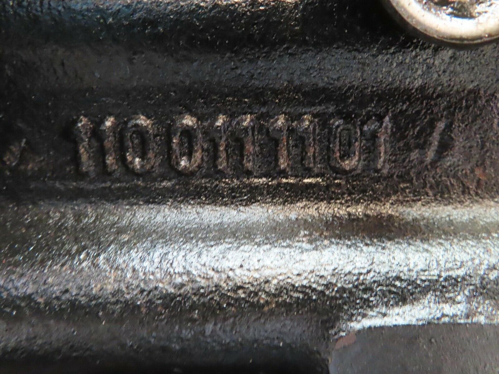 16144 Mercedes-Benz W123 280E Engine Block 1100111101 M110.988