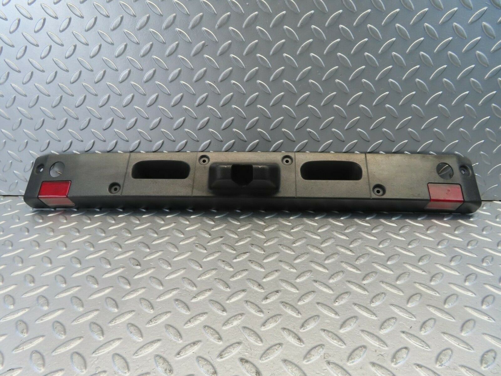 11160 Mercedes-Benz W221 S320 Trunk Cover Trim 221500093