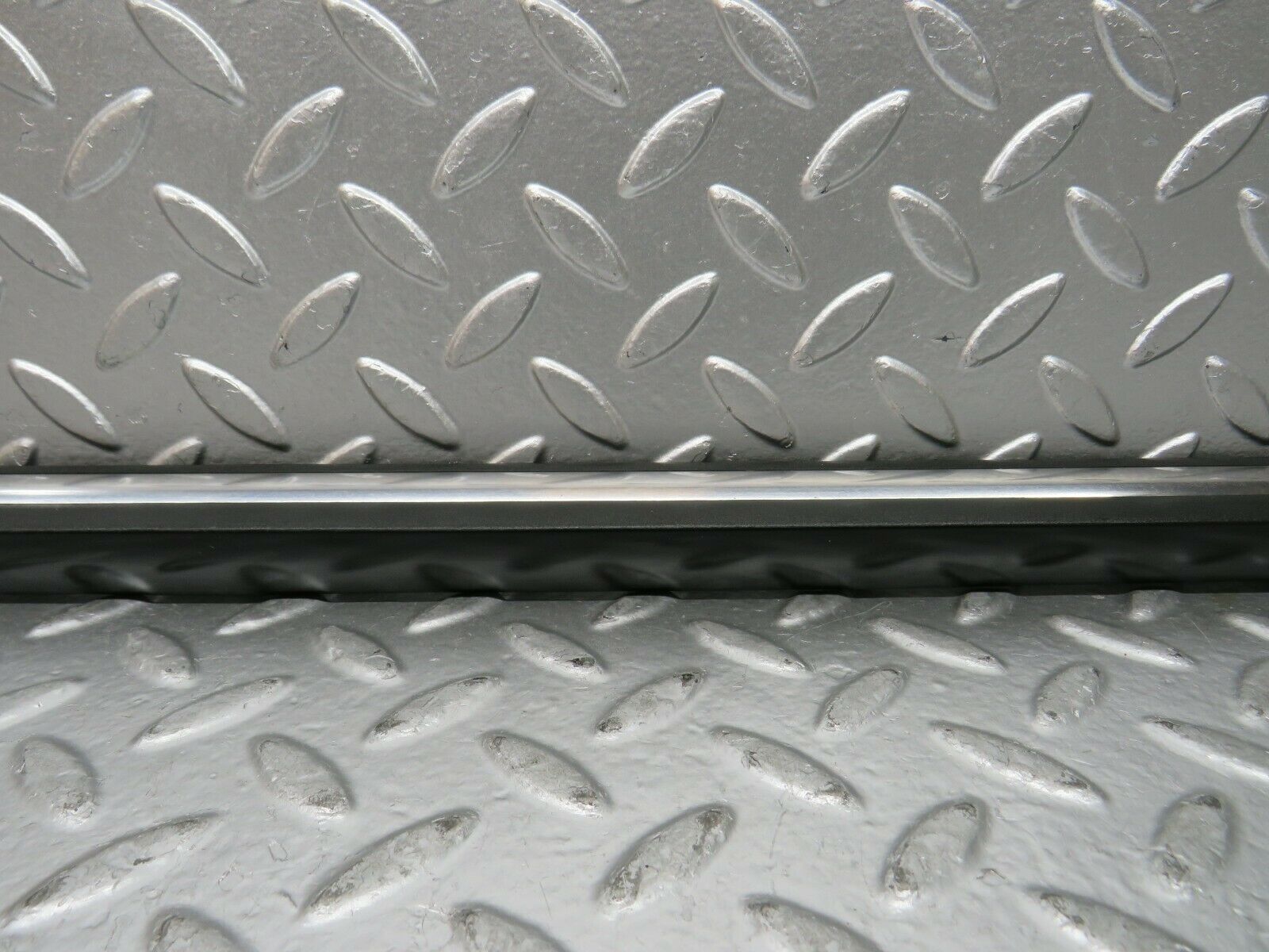 23190 Mercedes-Benz W116 350SE Rear Right Door Moulding Trim