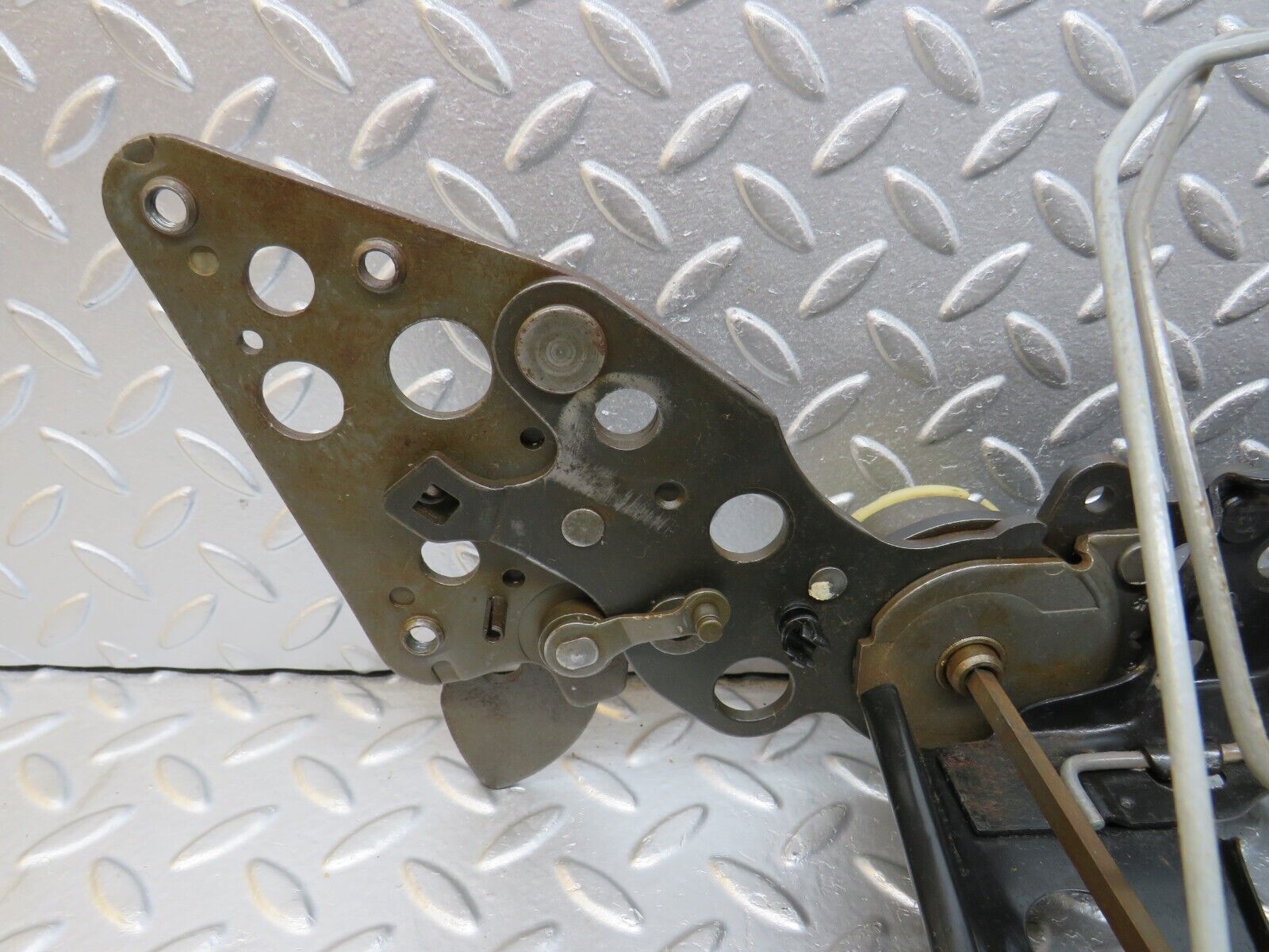 33892 Mercedes-Benz C123 230CE Coupe Front Right Driver Seat Backrest