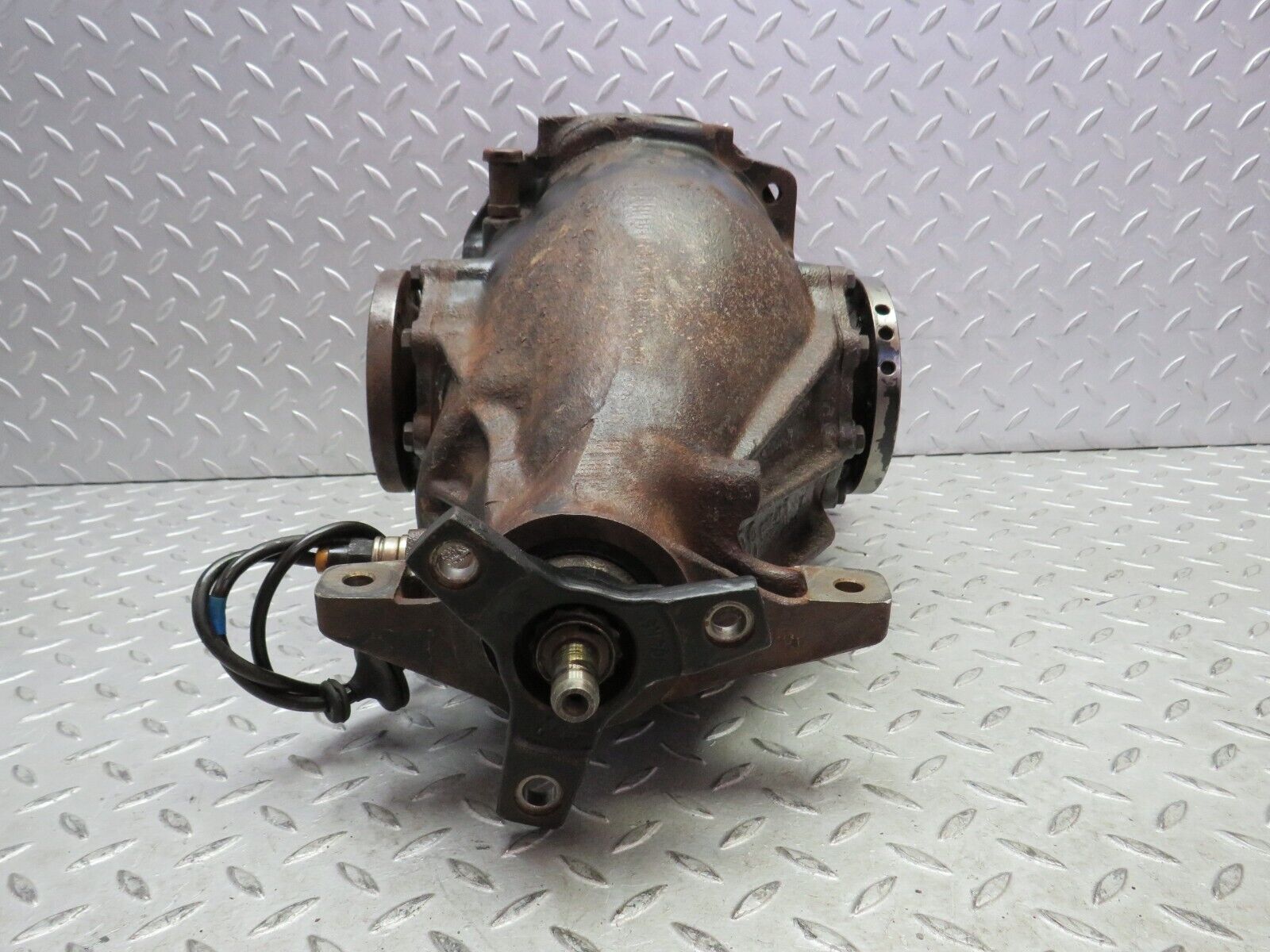 36330 Mercedes-Benz W126 420SE Rear Differential Ratio 2.47 1263511201