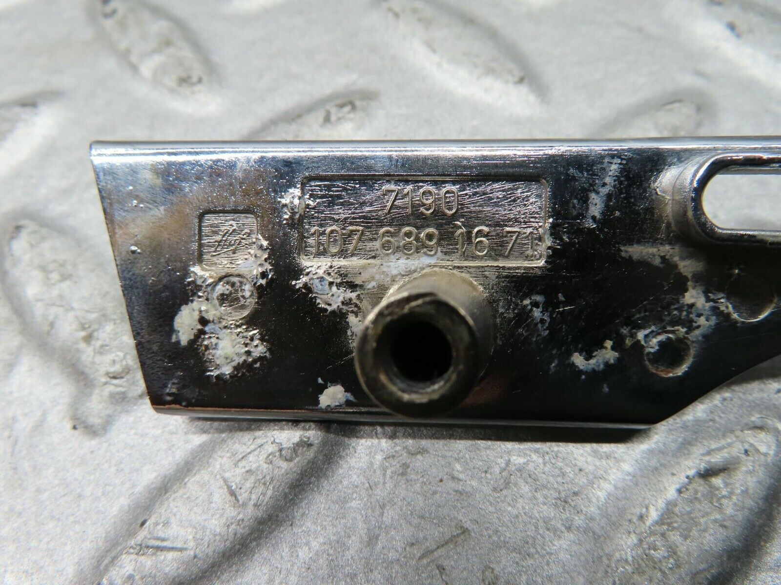 16629 Mercedes-Benz C107 380SLC Dashboard Trim Right Side 1076891671