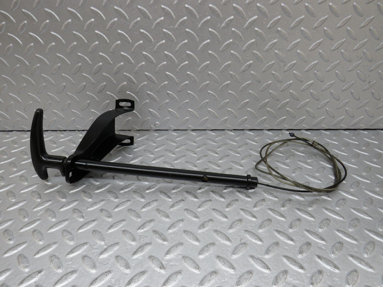 35871 Mercedes-Benz W108 Handbrake Handle Lever With Cable