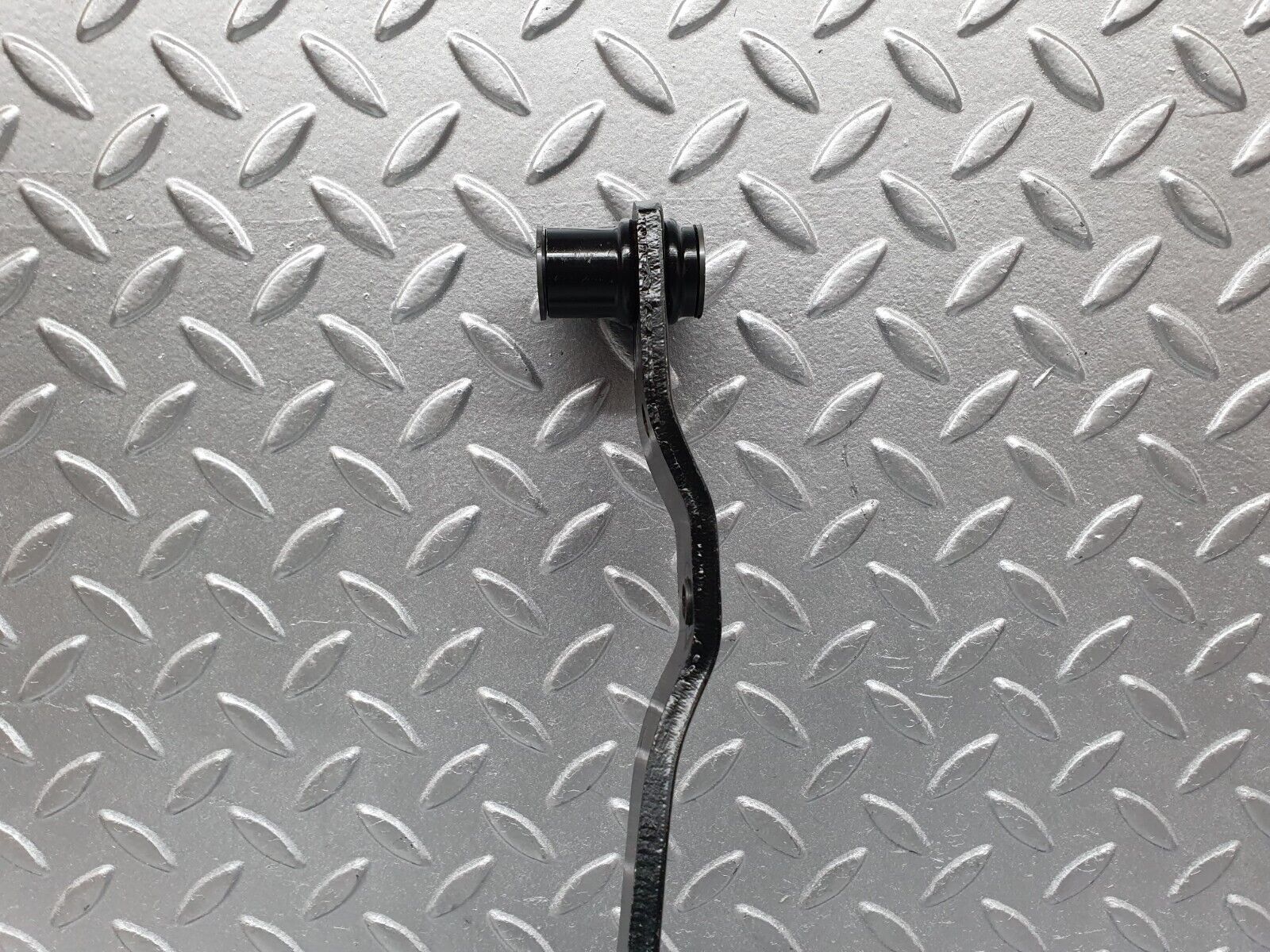 41083 Mercedes-Benz W126 300SE Brake Pedal With Rubber 1232910082