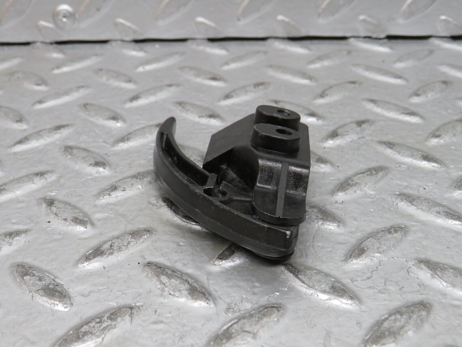 28310 Mercedes-Benz S123 240D Wagon Hood Opener Bonnet Opener Release