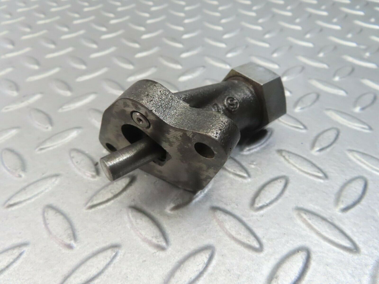 8361 Mercedes-Benz W116 Engine Chain Tensioner 1160520731