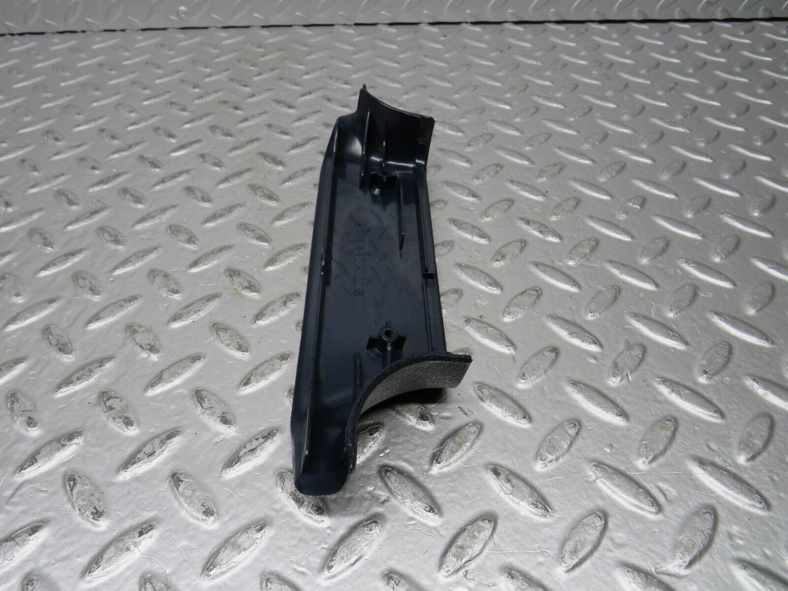 32003 Mercedes-Benz W123 230E B Pillar Lower Cover Left Side Blue 1236922122