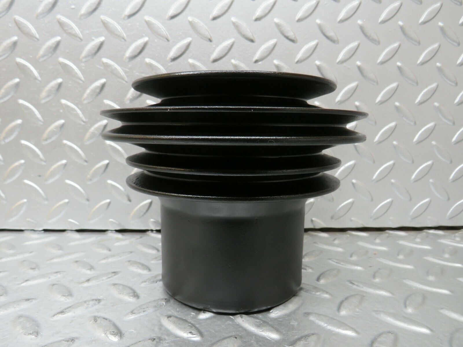 23882 Mercedes-Benz C107 450SLC Coupe Crankshaft Pulley