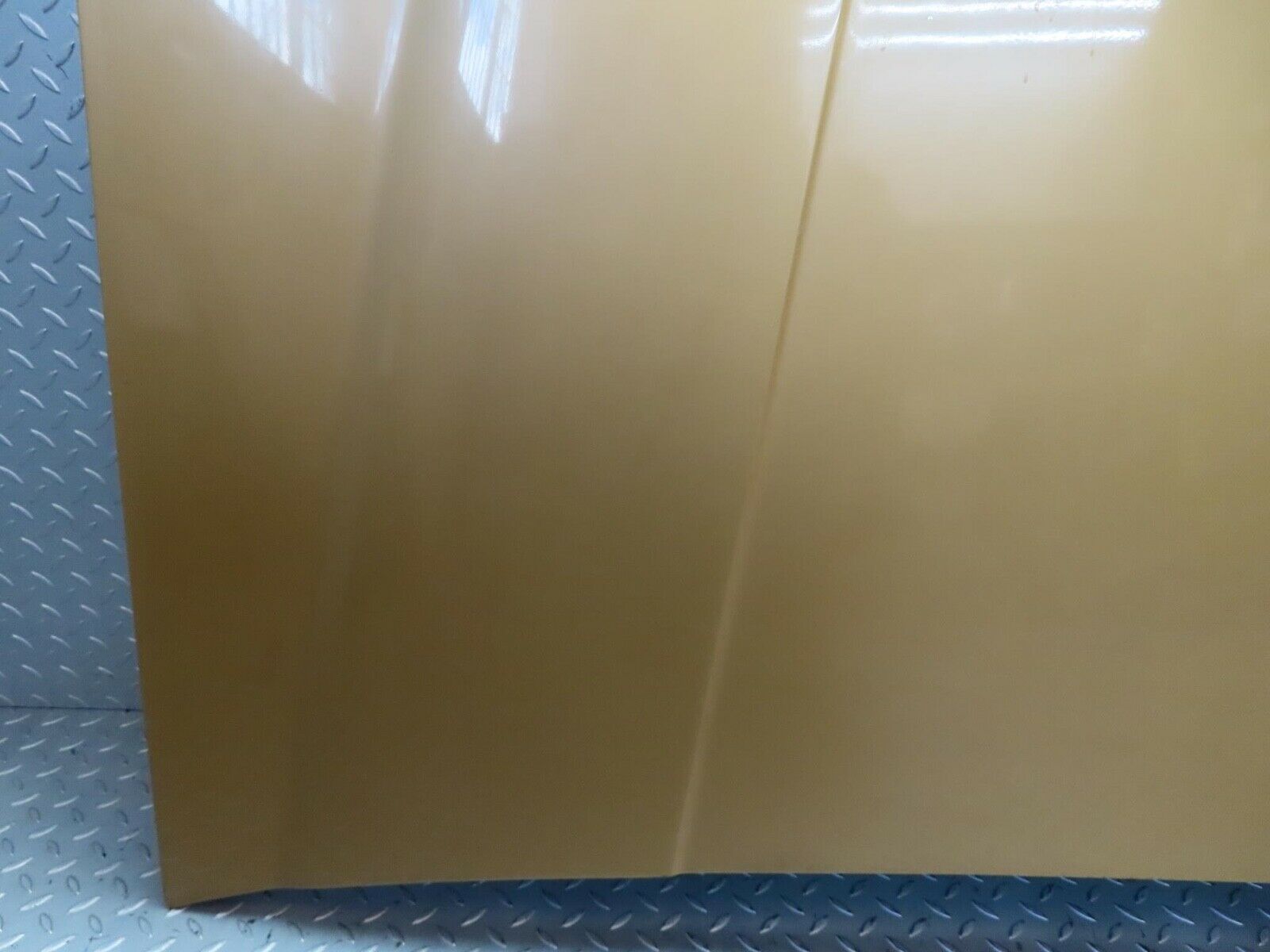 14340 Mercedes-Benz W116 350SE Bonnet