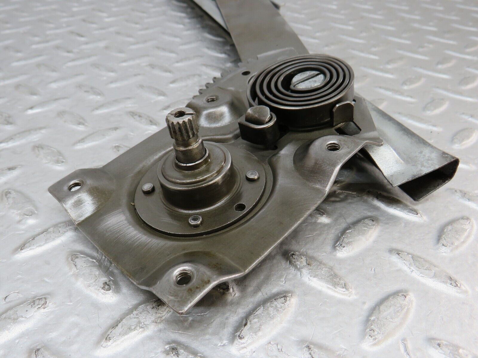 35758 Mercedes-Benz W108 Rear Right Manual Window Regulator