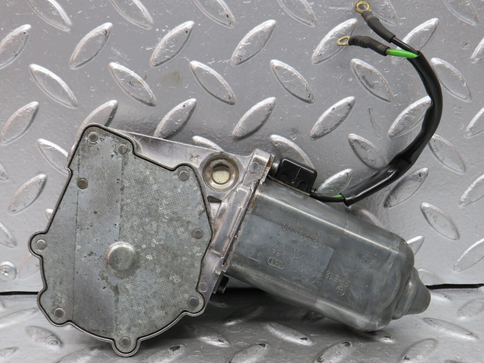 27664 Mercedes-Benz S124 300TE Window Regulator Motor Left Bosch 0130821284