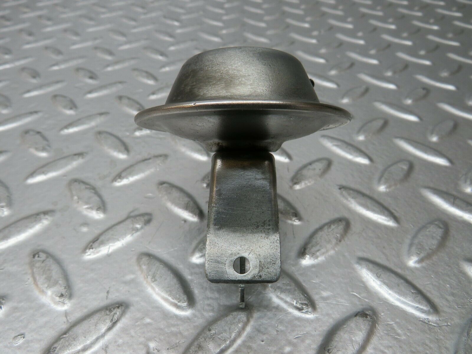 23612 Mercedes-Benz W114 280E Ignition Distributor Vacuum Control Valve