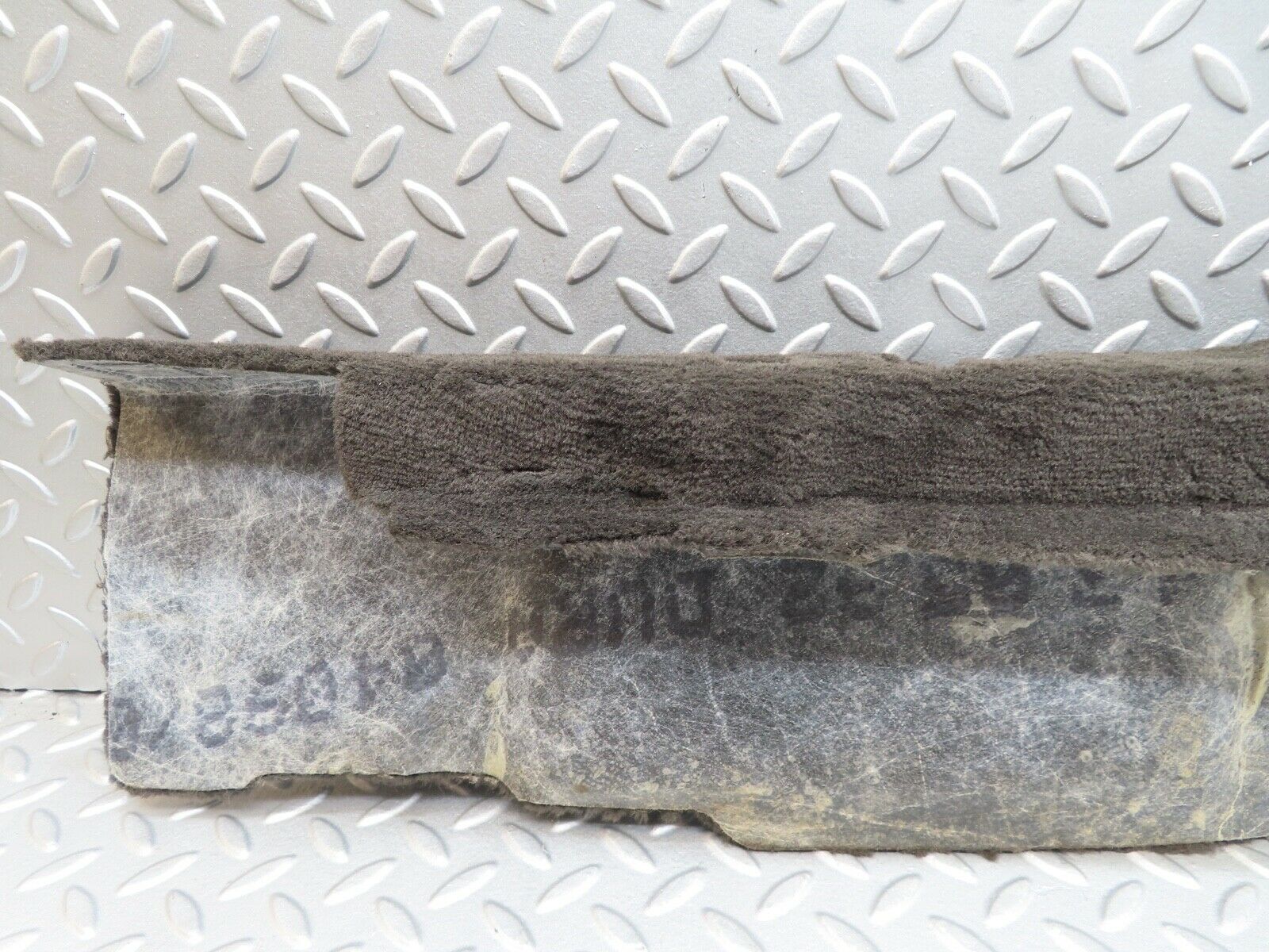 17193 Mercedes-Benz R129 300SL Coupe Rear Floor Cross Member Mat Carpet Grey