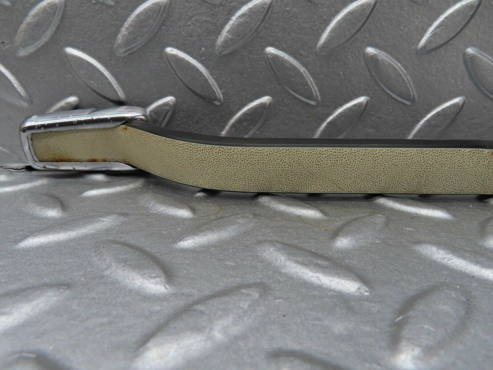 14013 Mercedes-Benz C107 280SLC Front Left Interior Roof Grab Handle