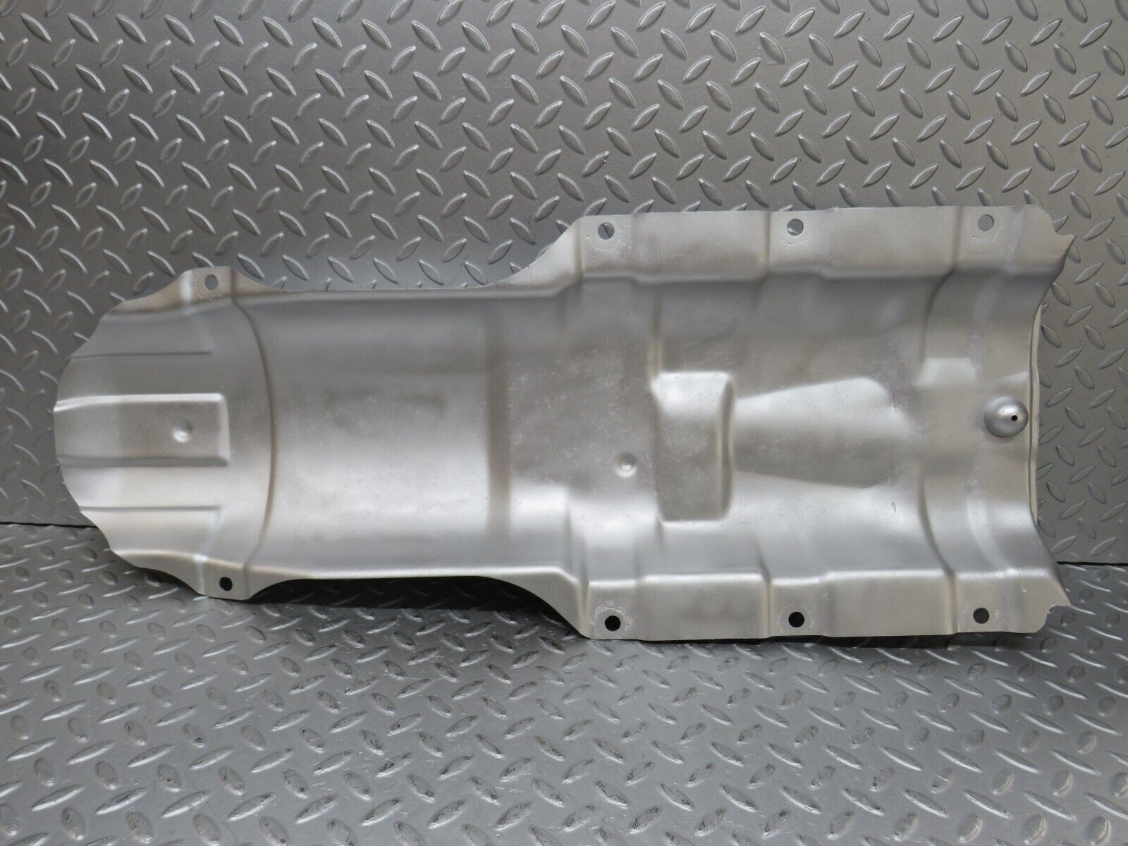 36373 Mercedes-Benz W126 420SE Exhaust Heat Shield