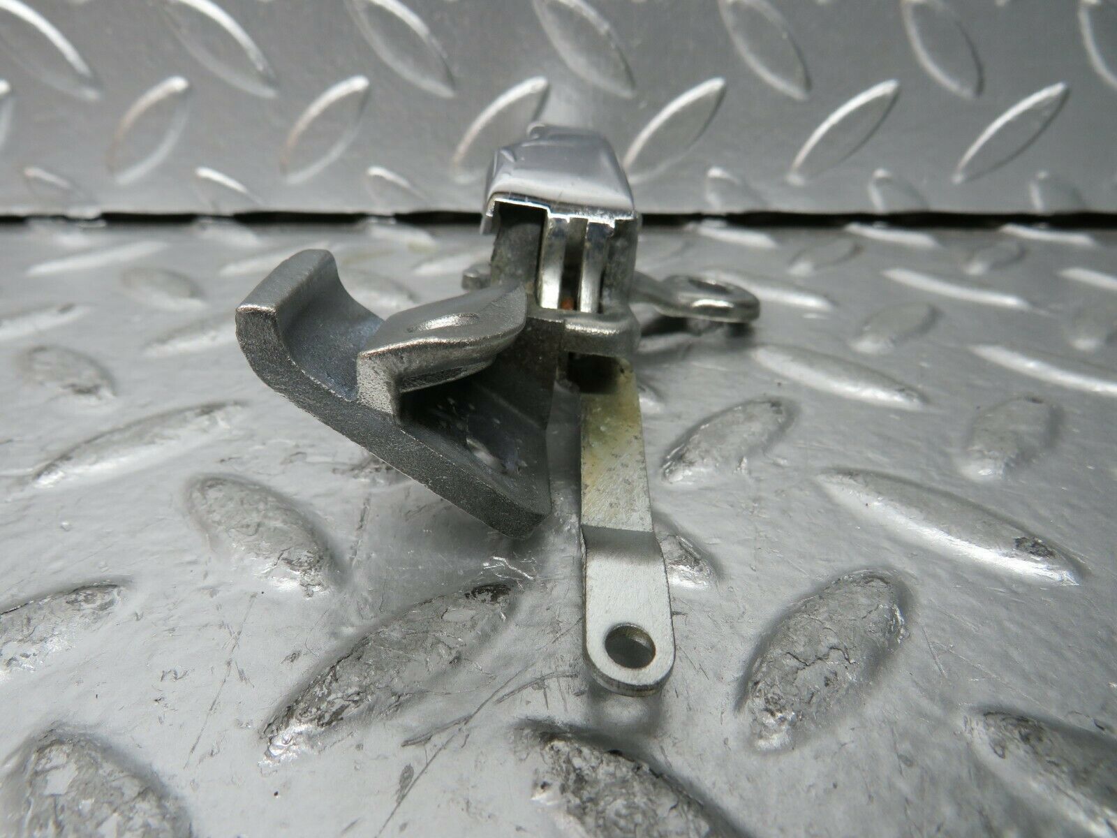 23265 Mercedes-Benz W116 350SE Left Interior Door Handle Chrome 1167660119