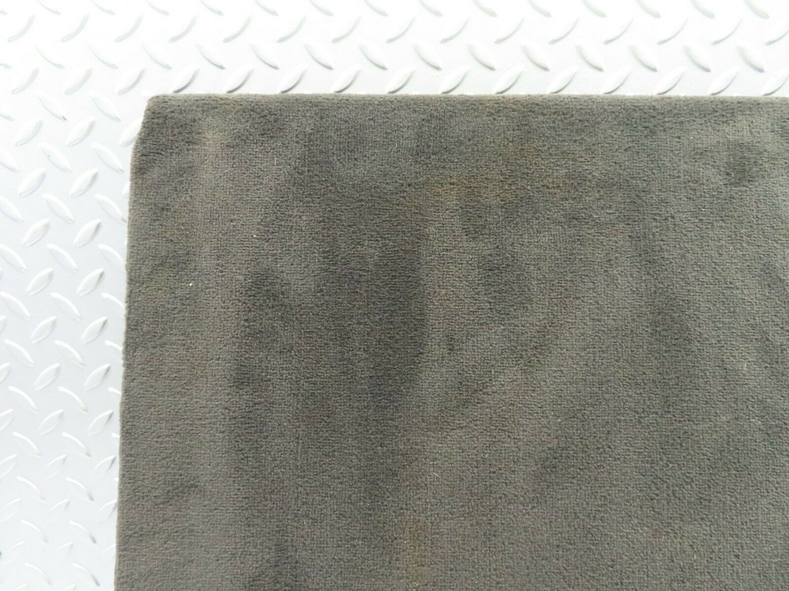 6667 Mercedes-Benz S124 E220 Wagon Boot Floor Carpet