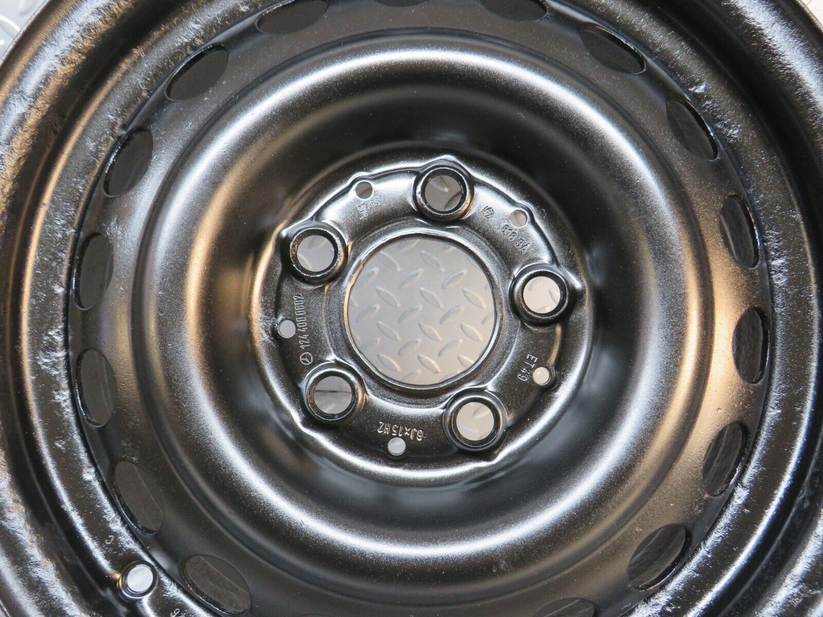 39528 Mercedes-Benz Steel Wheel Set 6Jx15H2 ET49 1244000602