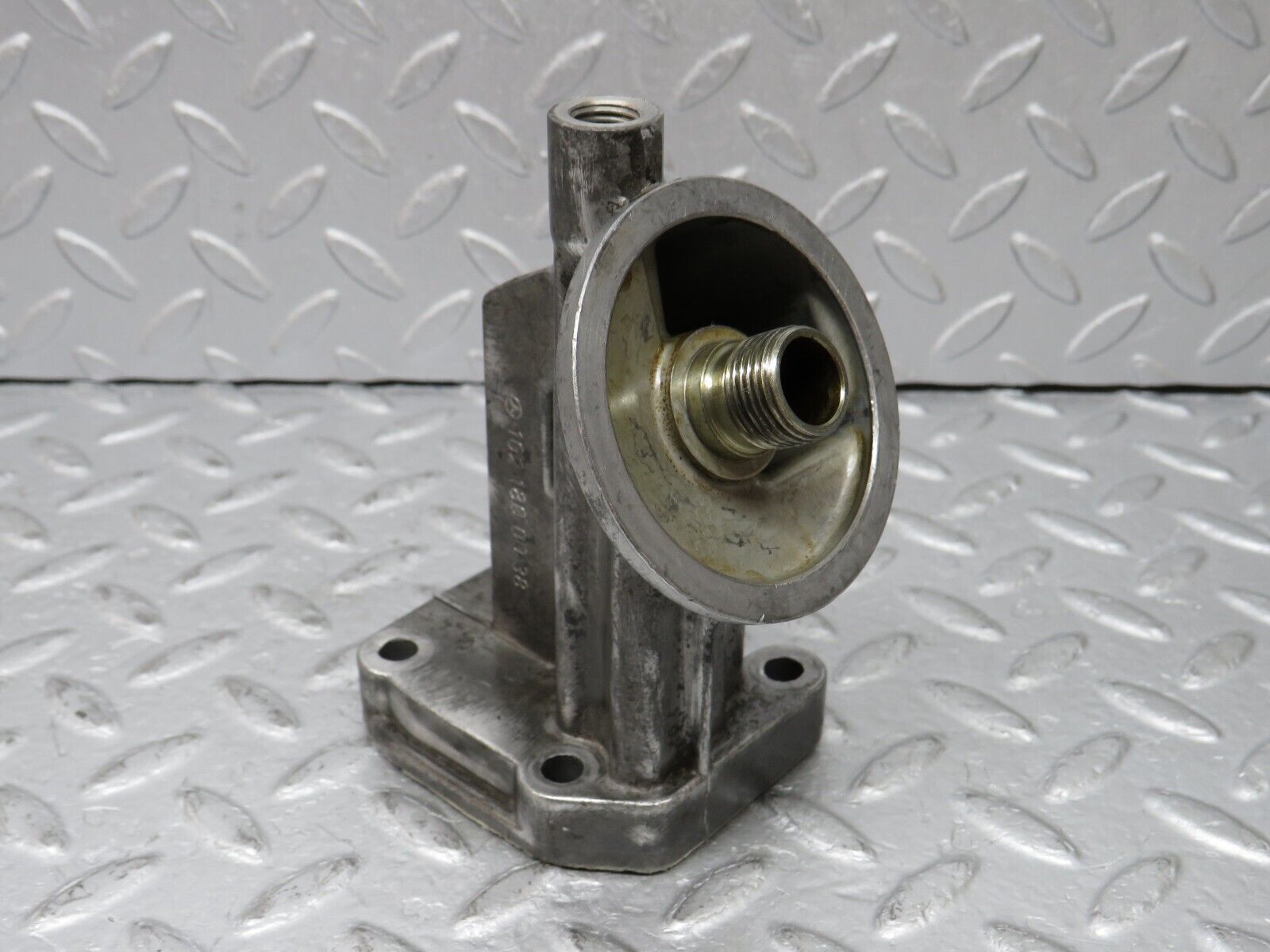 36713 Mercedes-Benz W201 190E 2.0L Oil Filter Housing 1021800038
