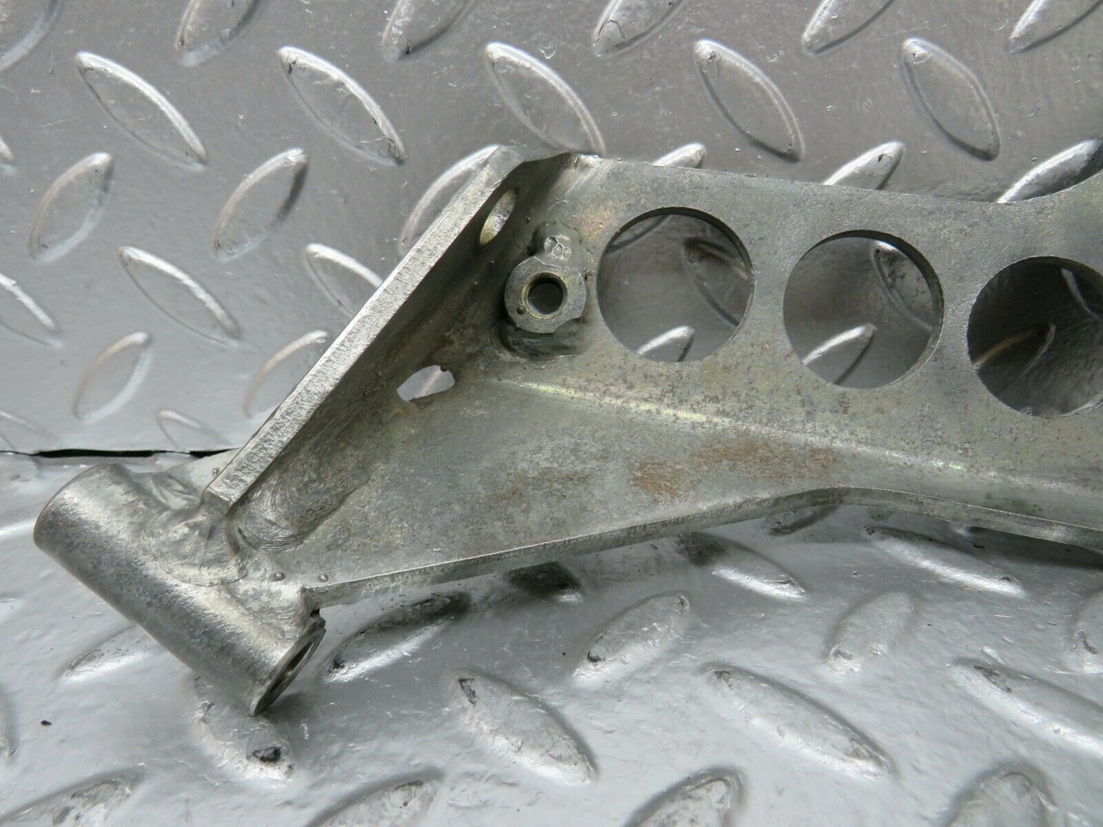 24175 Mercedes-Benz W123 280E Power Steering Pump Bracket