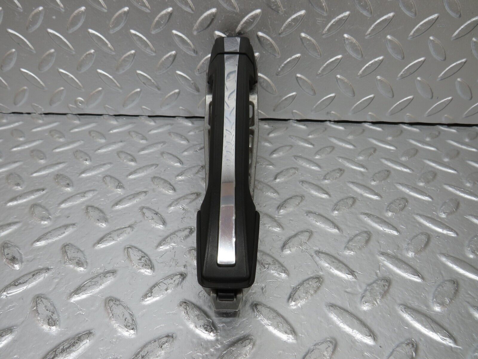 30475 Mercedes-Benz W124 230E Rear Right Exterior Door Handle