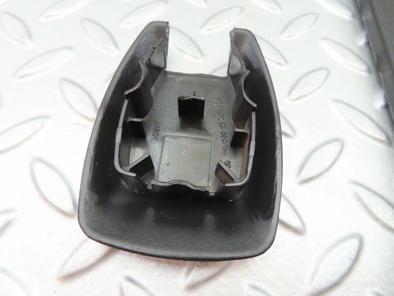 6598 Mercedes-Benz S124 E220 Wagon Seat Belt Runner With Cover 1249193520