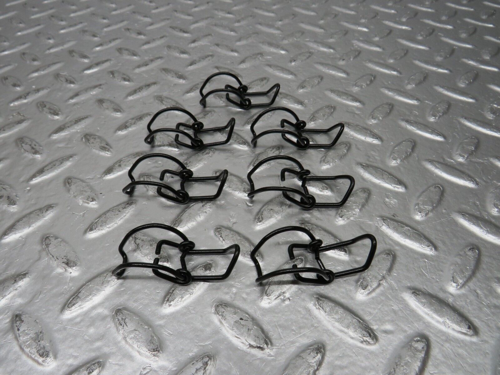 31528 Mercedes-Benz S124 220TE Wagon Air Filter Box Housing Clip Set 7x