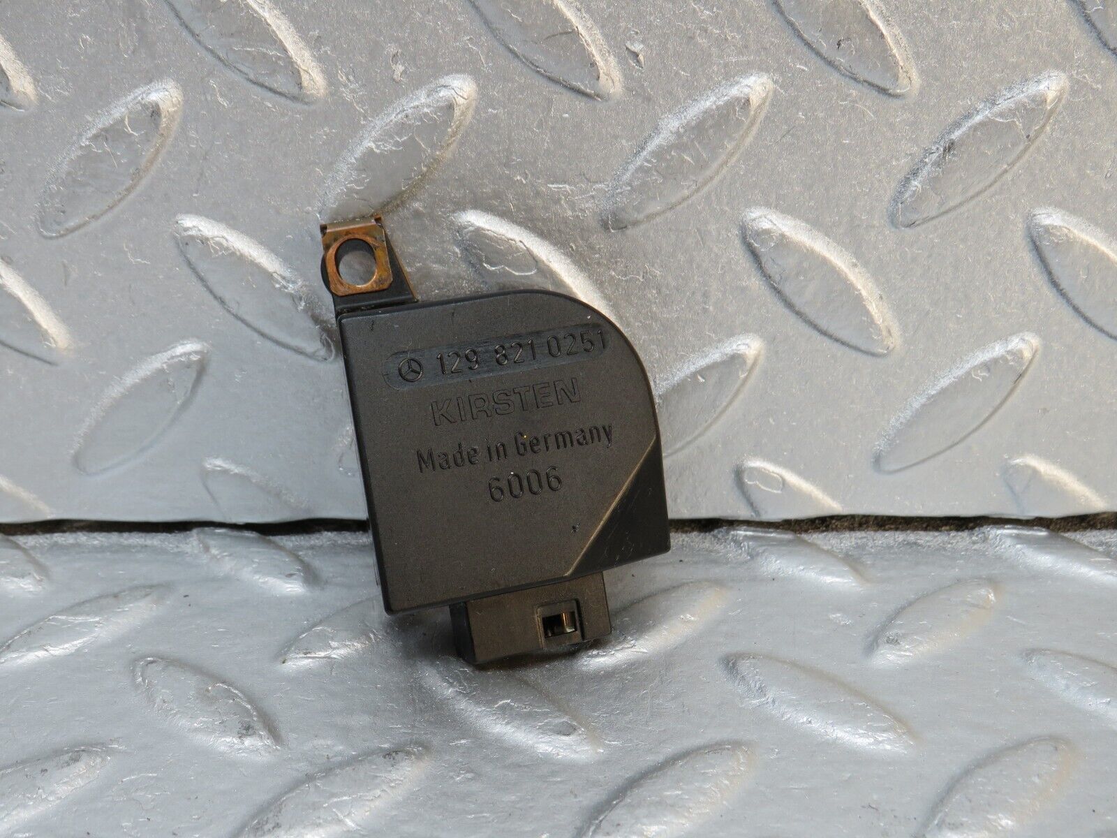 38253 Mercedes-Benz R129 280SL Coupe Right Seat Position Switch Sensor 1298210251