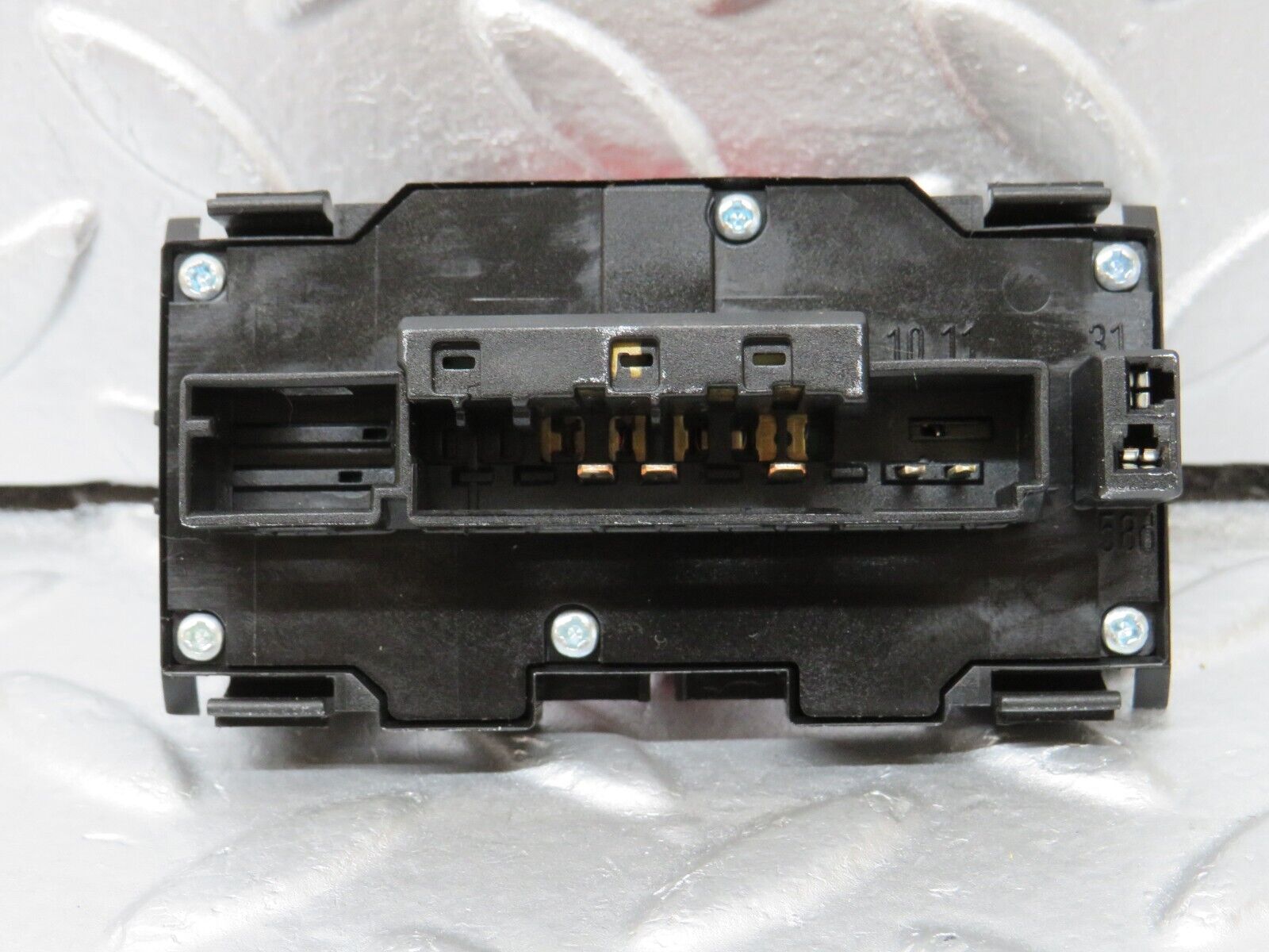 35071 Mercedes-Benz W210 320E Hazard Warning Light Switch 2088200310