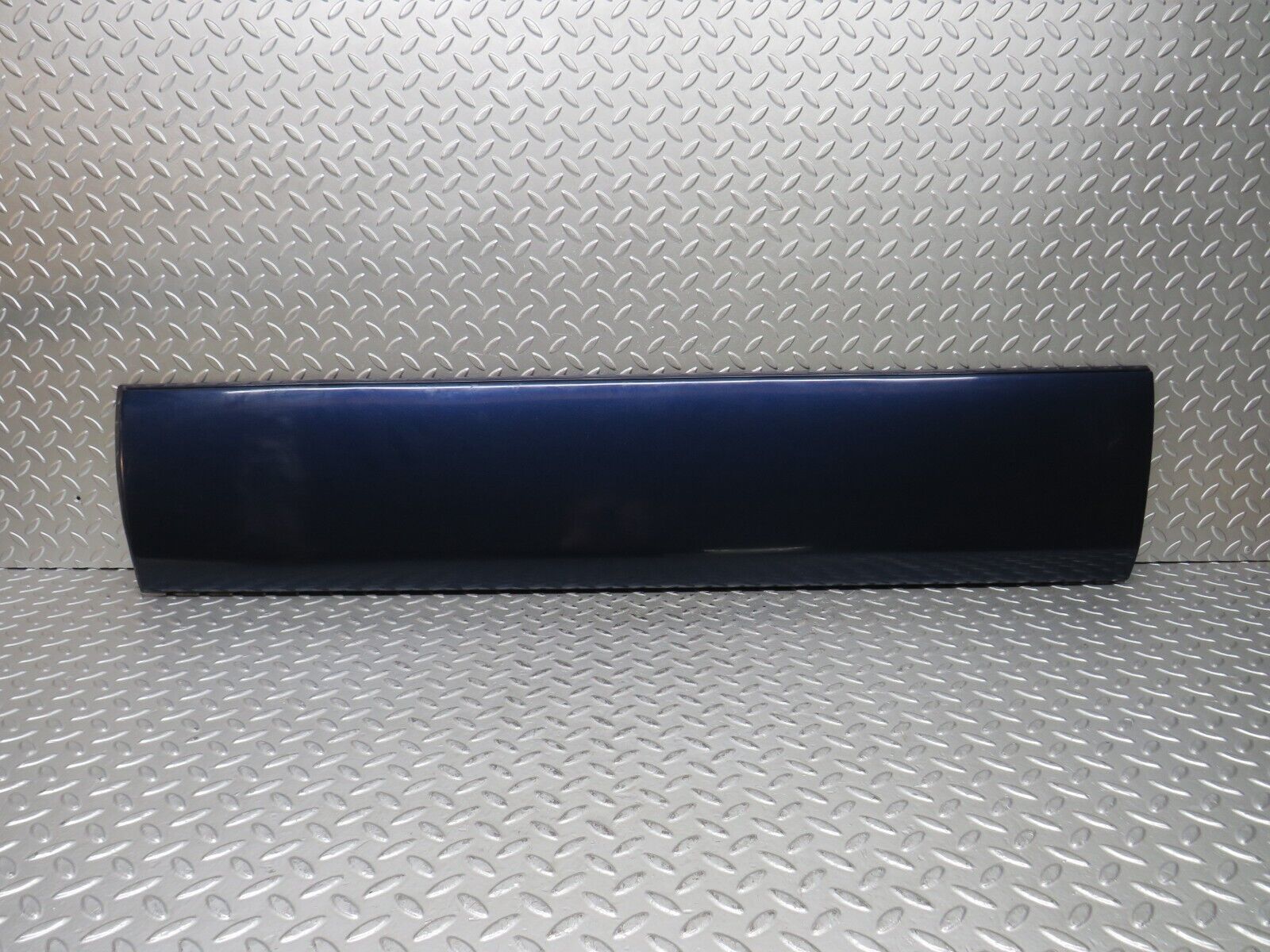 28973 Mercedes-Benz C124 320CE Coupe Left Door Moulding Trim 1246902140