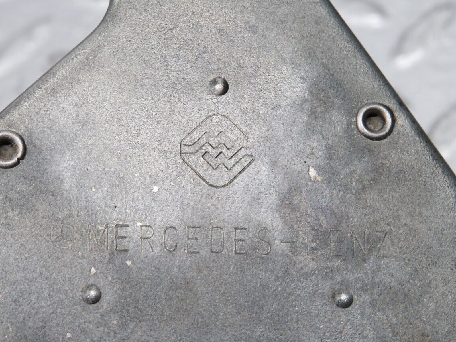 30548 Mercedes-Benz W124 230E Reverse Light Switch 0005403945 1235450142