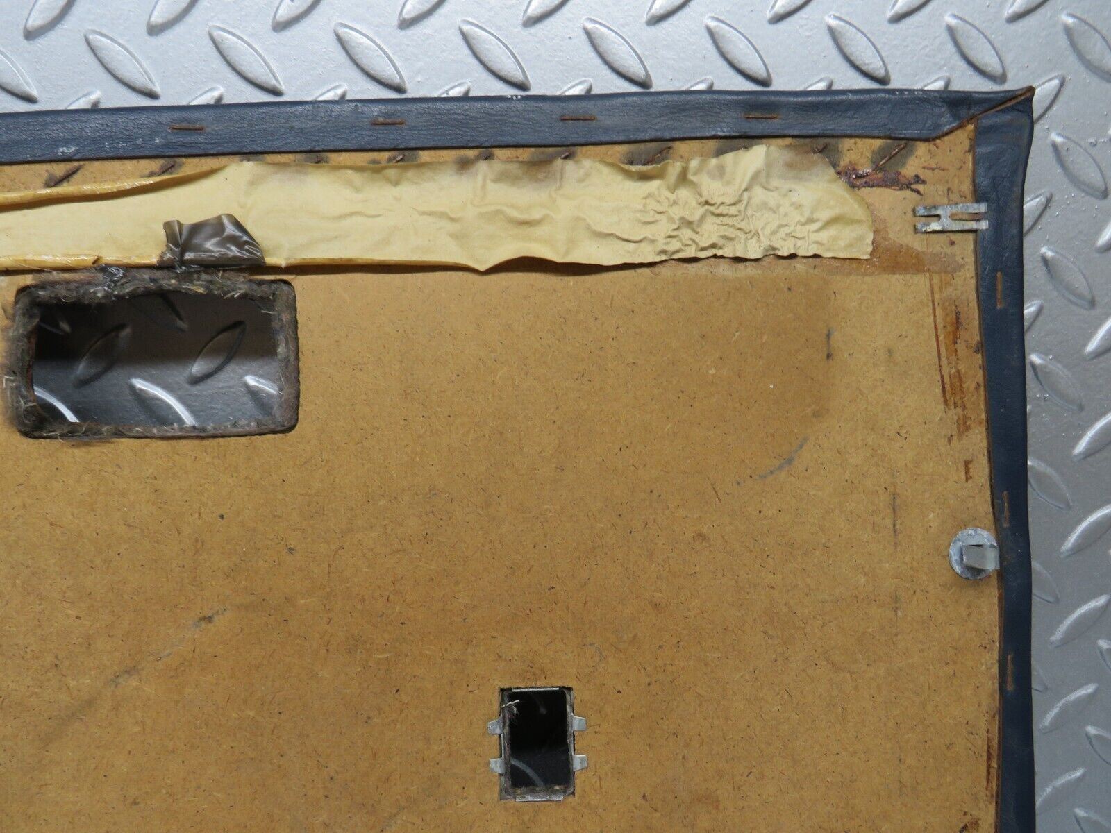 37287 Mercedes-Benz W109 300SEL Rear Right Door Card Blue