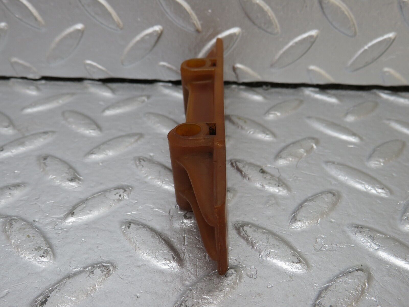 34492 Mercedes-Benz C126 380SEC Coupe Timing Chain Guide Rail 1160521716