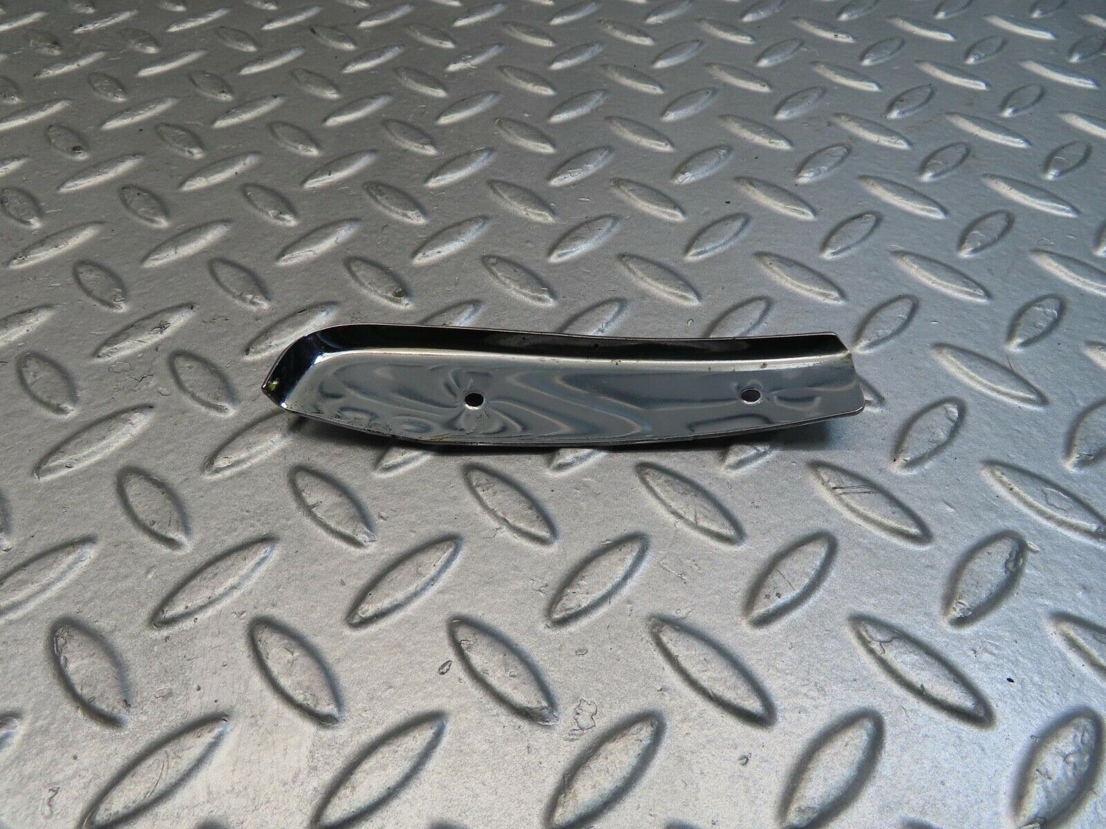 11360 Mercedes-Benz C123 230CE Coupe Left Door Chrome Front Cover