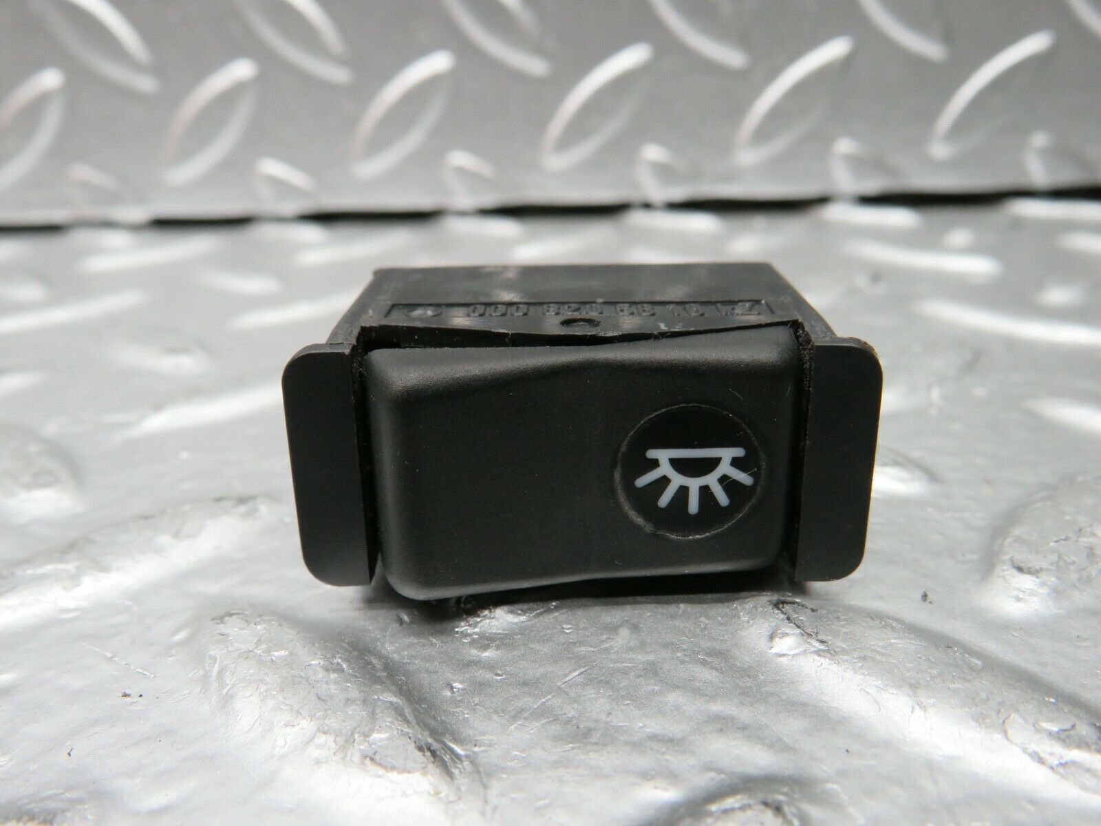 22780 Mercedes-Benz C107 450SLC Coupe Interior Dome Light Switch 0008205810