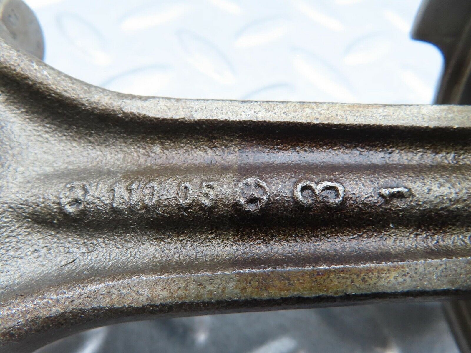 15982 Mercedes-Benz W123 280E Piston With Connecting Rod 85.975 mm