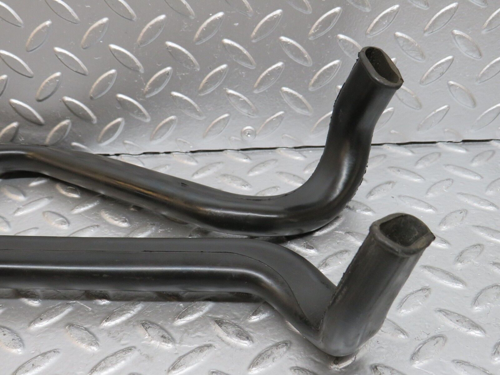 29387 Mercedes-Benz W124 260E Water Drain Hose Pair 1246280194 1246280394