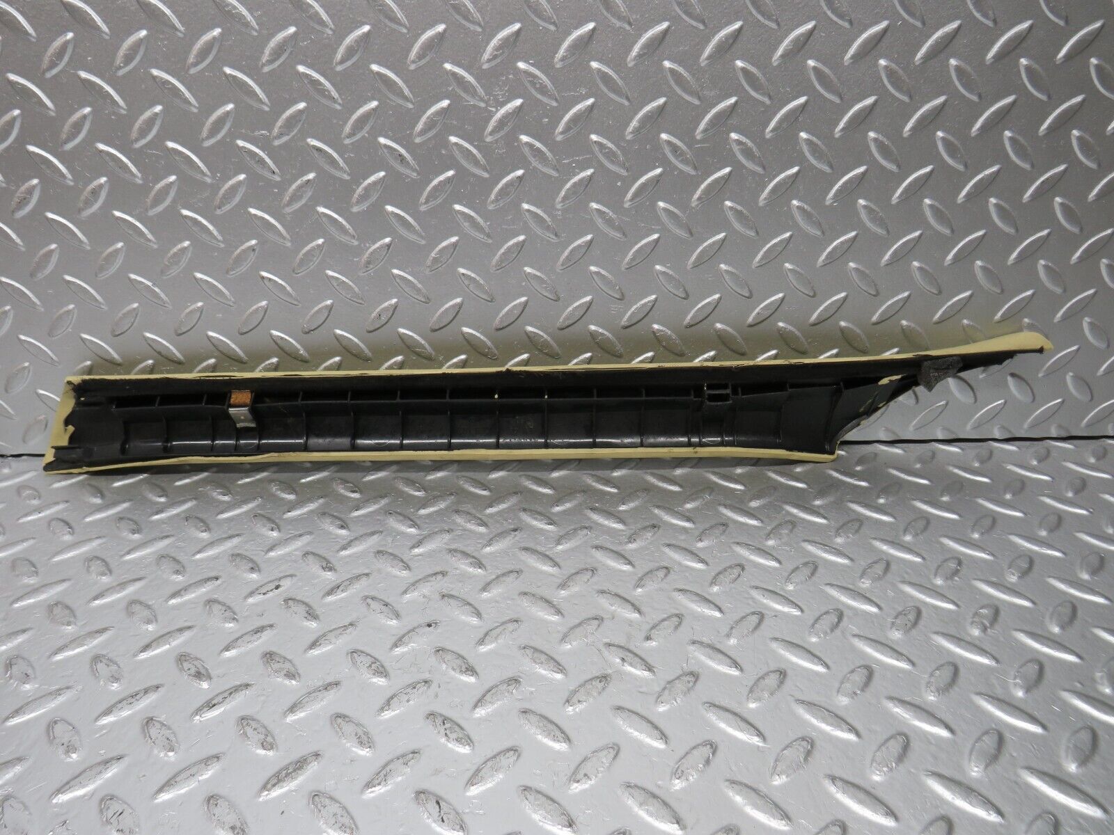 30600 Mercedes-Benz W201 190E 2.0L A Pillar Cover Right Side Beige 2016920289