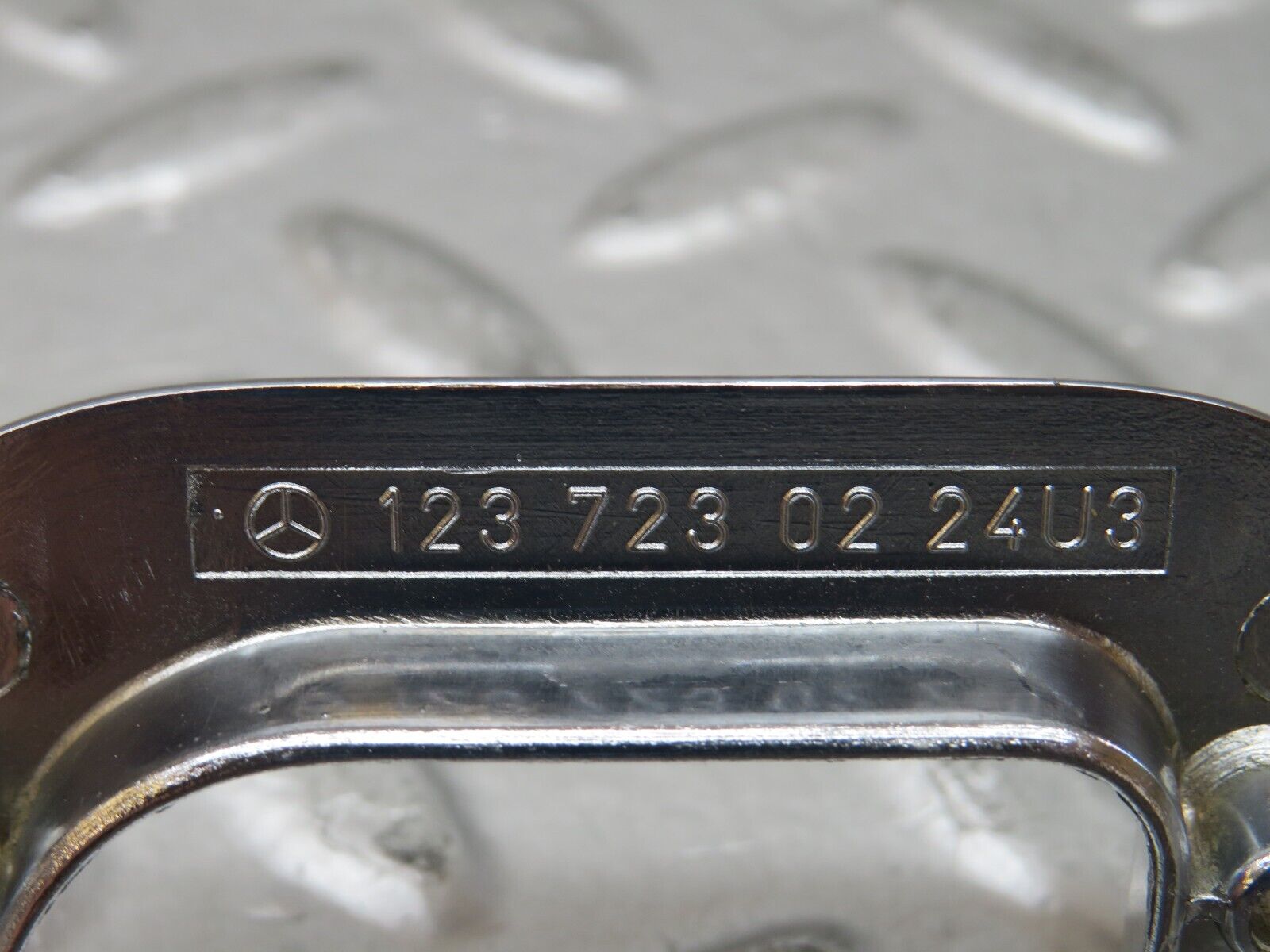 26798 Mercedes-Benz W123 240D Right Interior Door Chrome Latch Trim 1237230224