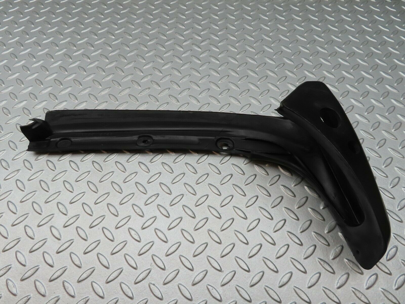 3900 Mercedes-Benz S123 200T Wagon Front Left Bumper Rubber 1238852723