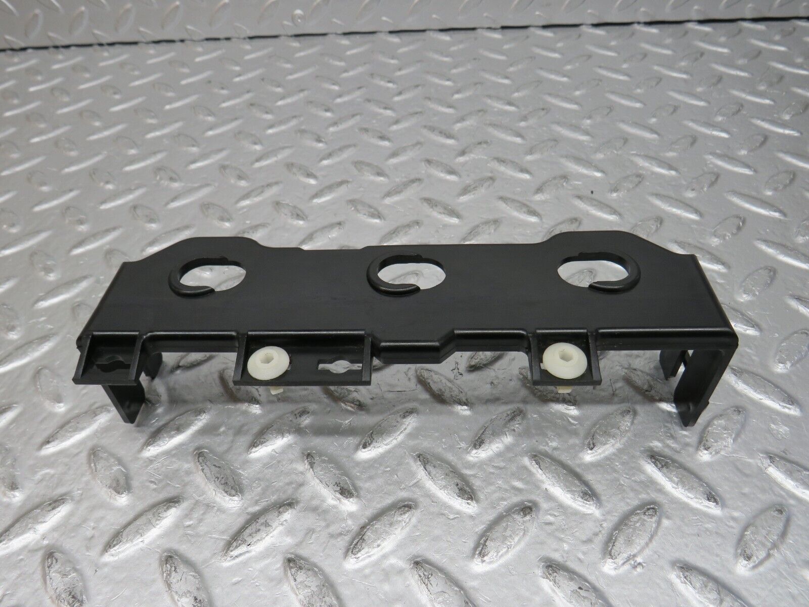 31731 Mercedes-Benz W201 190LE 1.8L Heater Control Switch Holder Panel 2018330414